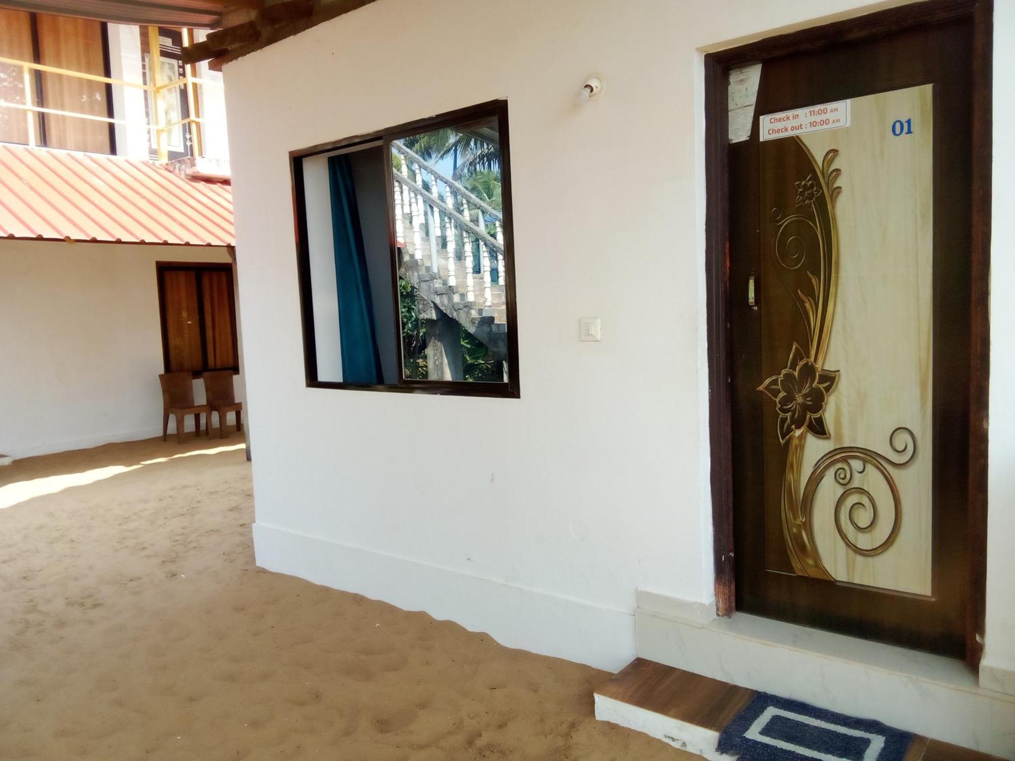Gajananstay Beach Facing Rooms Gokarna Gokarna  Bilik gambar